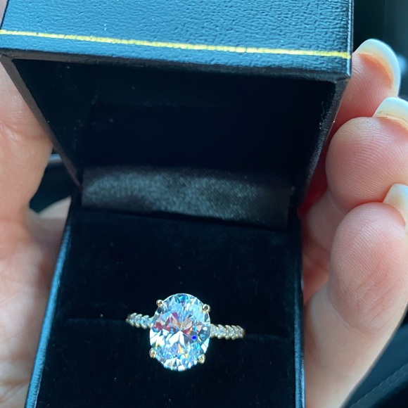 5ct 11x9mm Oval 14k Gold Diamond Engagement Ring - Picture 16 of 16